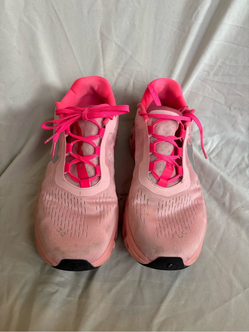 On Running Cloud Women's Pink Athletic Running Shoes - Picture 3 of 3